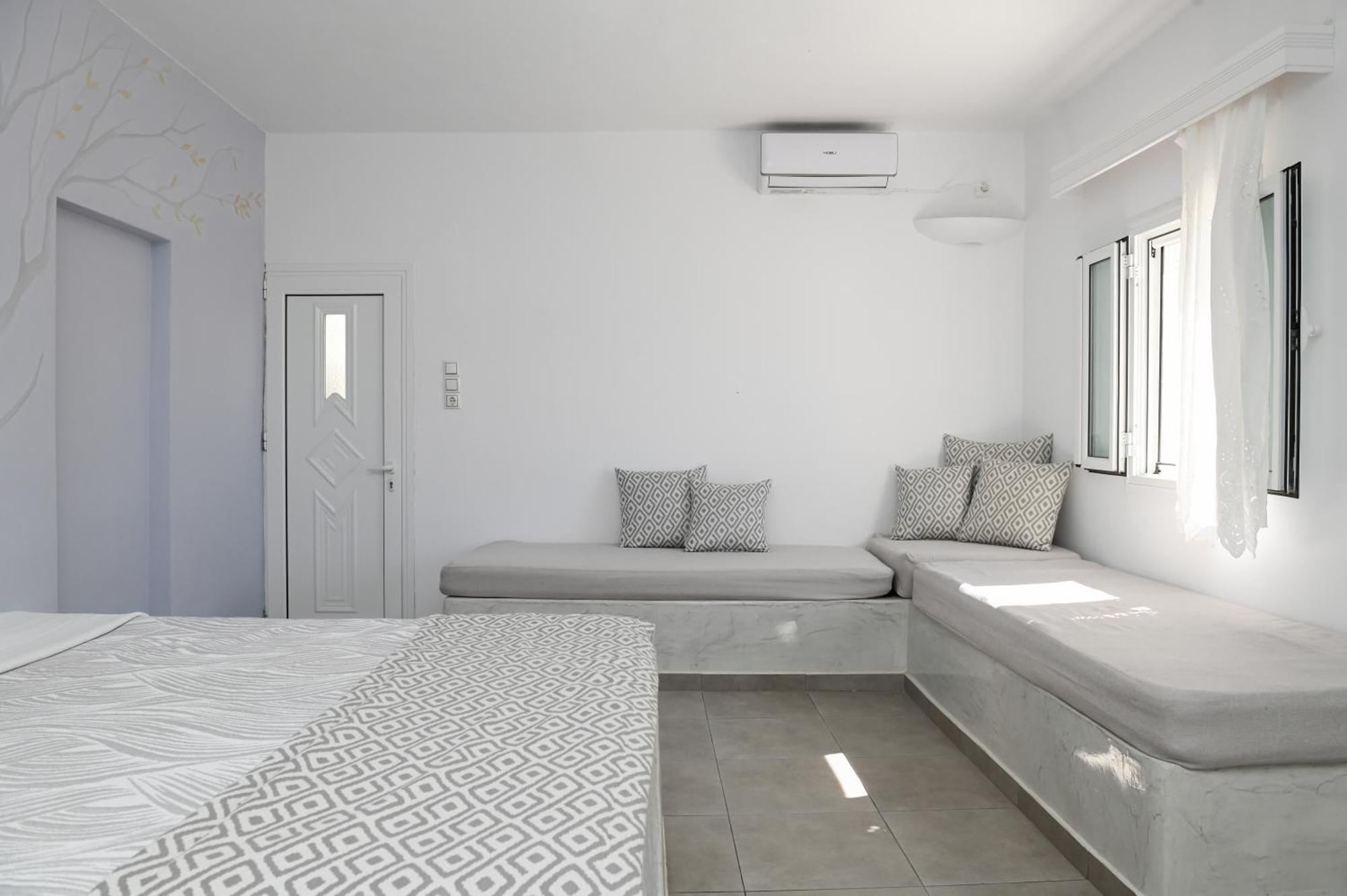 Vinas Place City Center Fira  Exterior photo